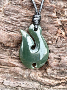 Jade Fish Hook Pendant, Natural Nephrite Jade, Jade Māori Fish Hook pendant, Jade Necklace Men, Jade for Boyfriend, Green Jade Necklace.