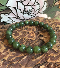 Load image into Gallery viewer, Men&#39;s Bracelet, 10mm Nephrite Jade Bracelet, 100% Authentic Natural Canadian Nephrite Jade Beads