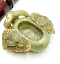 Load image into Gallery viewer, Certified Natural Hand-carved Vintage Hetian Jade Brush Washer, Antique Hetian Jade, Chinese Nephrite Jade Statue, Jewelry holder for rings