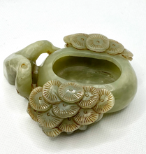 Load image into Gallery viewer, Certified Natural Hand-carved Vintage Hetian Jade Brush Washer, Antique Hetian Jade, Chinese Nephrite Jade Statue, Jewelry holder for rings