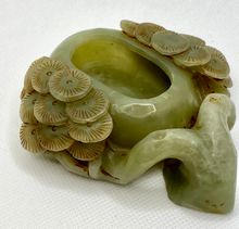 Load image into Gallery viewer, Certified Natural Hand-carved Vintage Hetian Jade Brush Washer, Antique Hetian Jade, Chinese Nephrite Jade Statue, Jewelry holder for rings