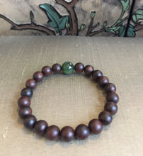 Load image into Gallery viewer, Mens Bracelet, Sandalwood Bracelet, Canadian Nephrite Jade Bracelet, Healing ,Yoga, Meditation.