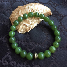 Load image into Gallery viewer, Canada Nephrite Jade Bracelet, 100% Natural Untreated Genuine Canadian Nephrite Jade