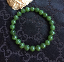 Load image into Gallery viewer, Men&#39;s Jade Bracelet, 8mm Canada Jade Bracelet, 100% Authentic Natural Canadian Nephrite Jade Beads