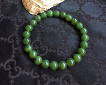 Load image into Gallery viewer, Men&#39;s Jade Bracelet, 8mm Canada Jade Bracelet, 100% Authentic Natural Canadian Nephrite Jade Beads