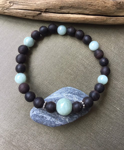 Burma Jade Bracelet, Agarwood & Jadeite Beads Bracelet, Healing Bracelet, Energy bracelet.