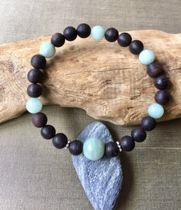 Burma Jade Bracelet, Agarwood & Jadeite Beads Bracelet, Healing Bracelet, Energy bracelet.