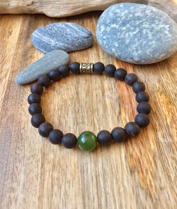 Mens Beaded bracelet, Agarwood, Canadian Nephrite Jade Bracelet, Lucky Jade Bracelet