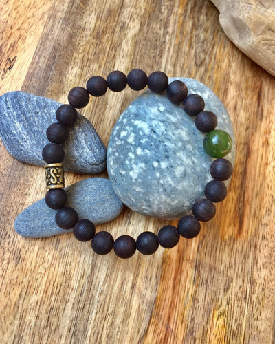 Mens Beaded bracelet, Agarwood, Canadian Nephrite Jade Bracelet, Lucky Jade Bracelet