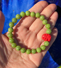 Load image into Gallery viewer, Canadian Nephrite Jade Bracelet, Canadian Nephrite Jade, Canadian Jade bracelet, Jade for girls, Jade bracelet for mom, Green Jade bracelet