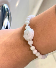 Load image into Gallery viewer, Jadeite Beaded Bracelet, Jadeite Rose, Healing Bracelet, Jade Beads Bracelet, jade bracelet women, Jadeite Bracelet, jade bracelet girls.