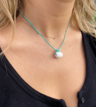 Load image into Gallery viewer, Jadeite Bead Necklace, Lucky Jade Necklace, Jadeite Barrel, Jade Pendant Choker, jade choker, Jade Collarbone Necklace, jade for girlfriend.