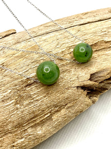 Dainty Jade Necklace, Green Jade Bead Necklace, Canadian Nephrite Jade Pendant, Natural jade necklace Jade Necklace, jade necklace for women