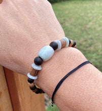 Load image into Gallery viewer, Healing Bracelets, Mala Wood Beads Bracelet, Jade Bead Bracelet, Lucky Jade Bracelet, Jadeite Jade Bracelet, Jade Sandalwood Bracelet.